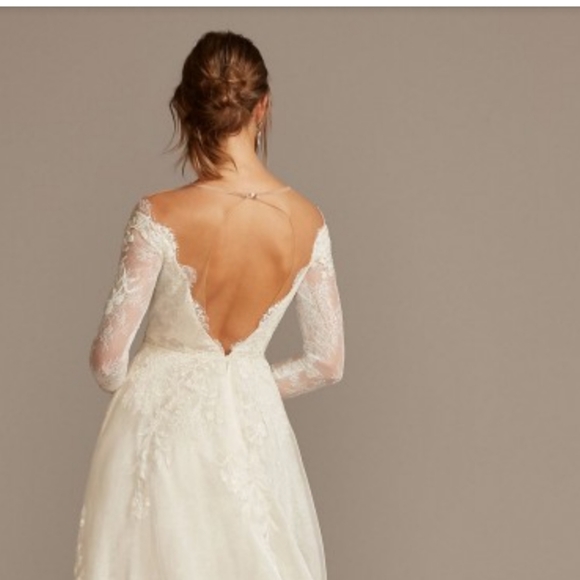 Oleg Cassini Wedding Dress - Picture 2 of 7